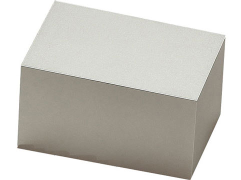 BH13 block_Solid block for machining (no holes)