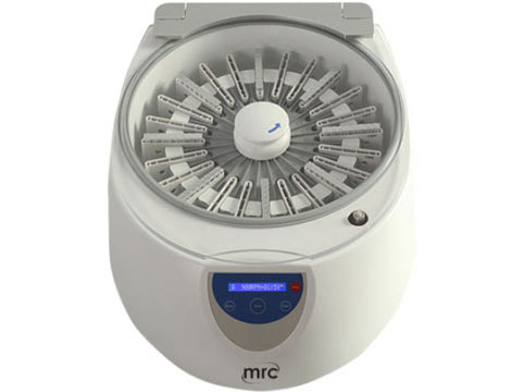 Centrifuge for up to 24 gel cards