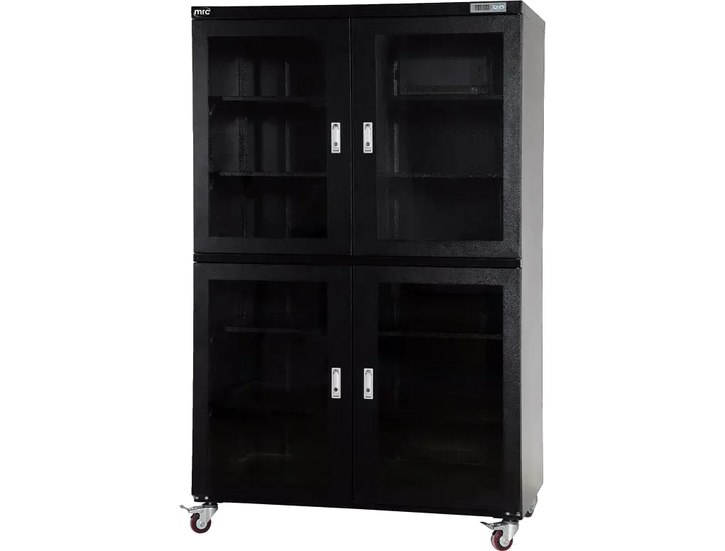 Dry cabinet 1-10%RH 1428 liter 5 Shelves 4 Doors