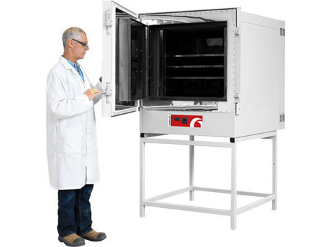 220 litre air forced oven 600deg C