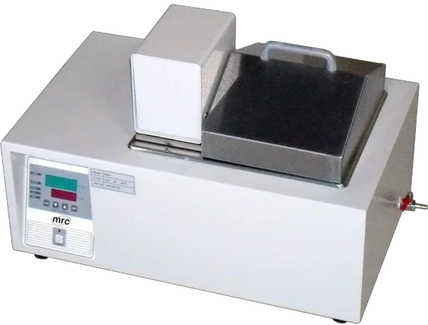 Circulating Oil Bath 200c° -7 Liter