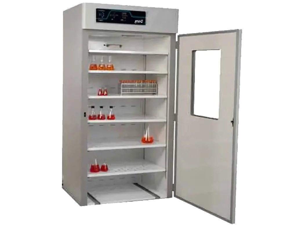 Large incubator 872 liter up to 70 deg C 3