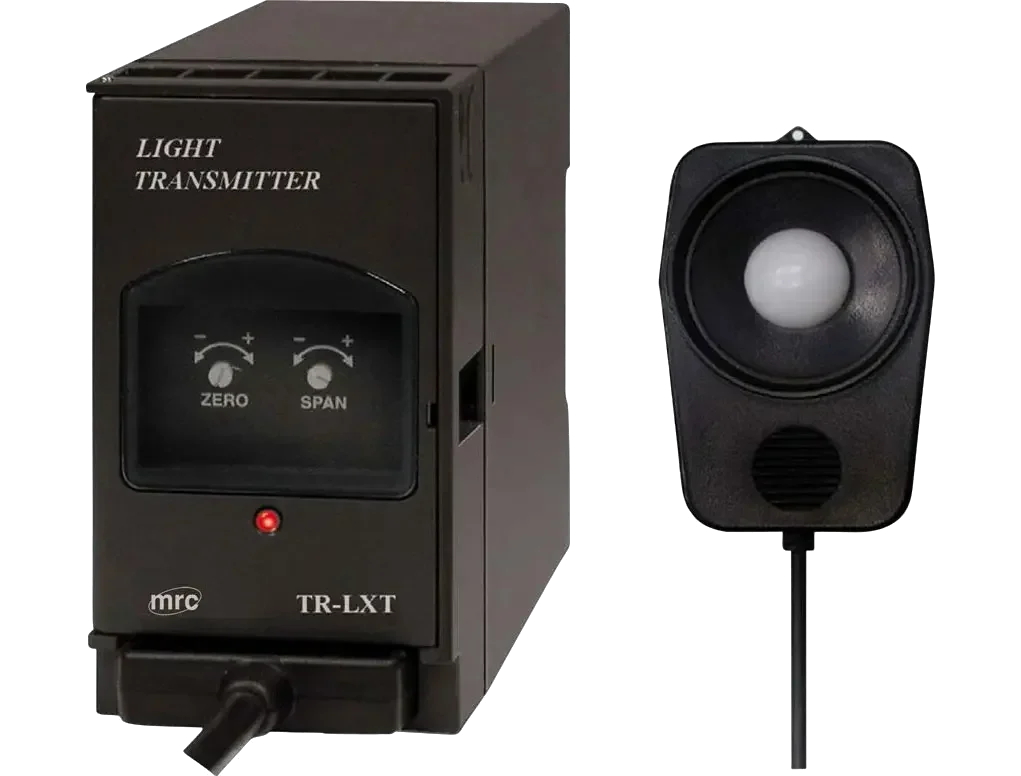 LIGHT TRANSMITTER